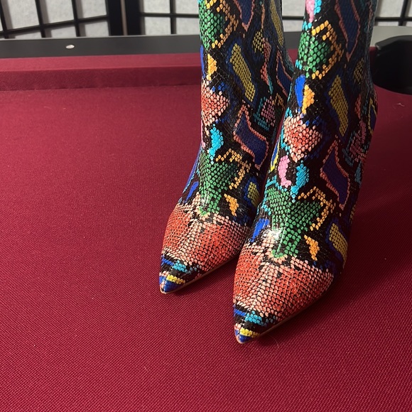 Steve Madden Multi-Color Shoe Boots - Picture 5 of 7